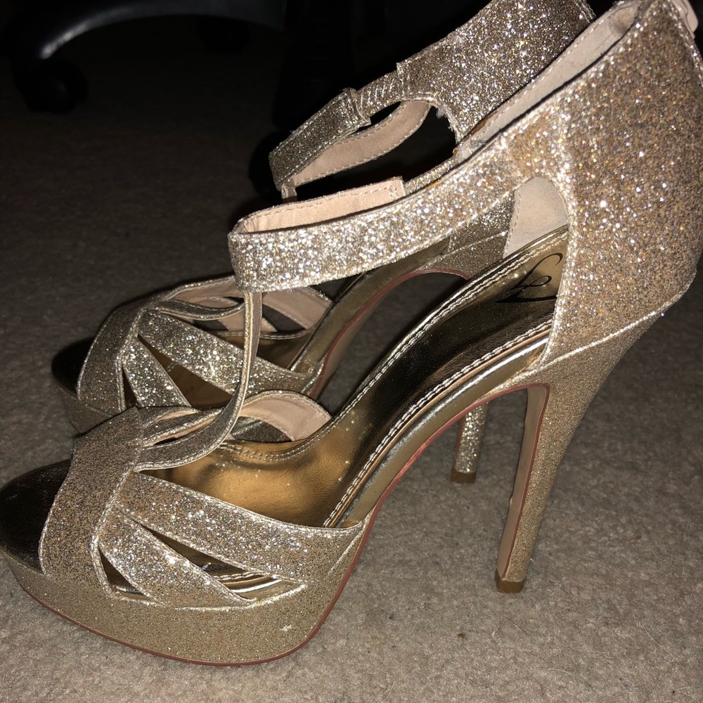 Gold Sparkly High Heels